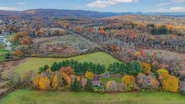 234 Hynes Road, Poughquag, NY 12570