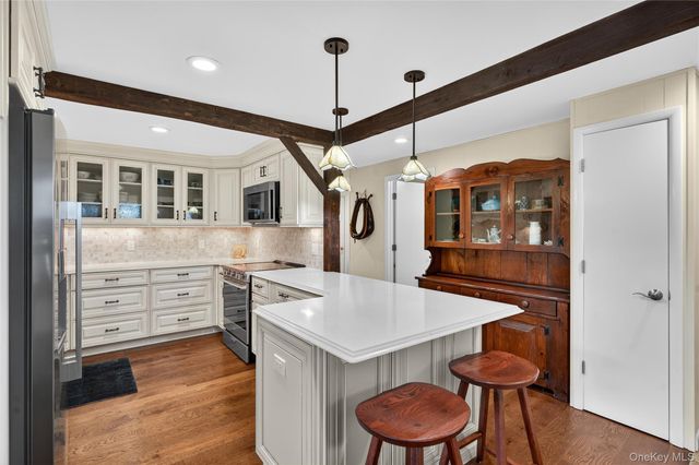 234 Hynes Road, Poughquag, NY 12570