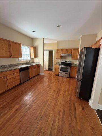 1903 Chattahoochee Place, Atlanta, GA 30344