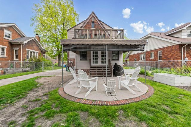847 University Place, Grosse Pointe, MI 48230