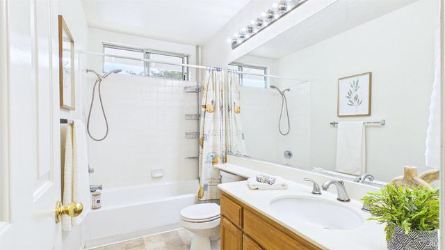 6424 Apollo Pl, Windsor, CA 95492