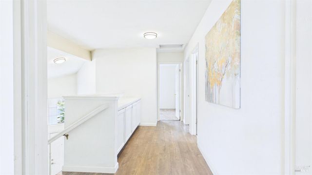 6424 Apollo Pl, Windsor, CA 95492