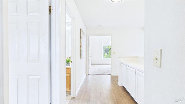 6424 Apollo Pl, Windsor, CA 95492