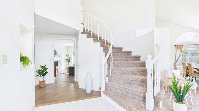 6424 Apollo Pl, Windsor, CA 95492