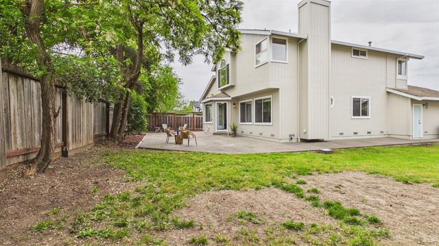 6424 Apollo Pl, Windsor, CA 95492