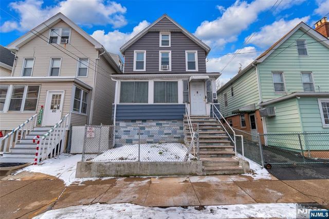 414 Mechanic Street, Orange, NJ 07050