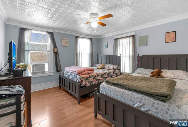 414 Mechanic Street, Orange, NJ 07050