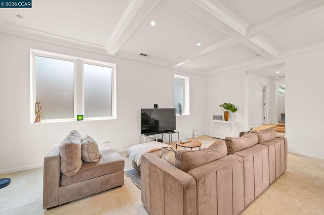 1333 Warren St, Martinez, CA 94553