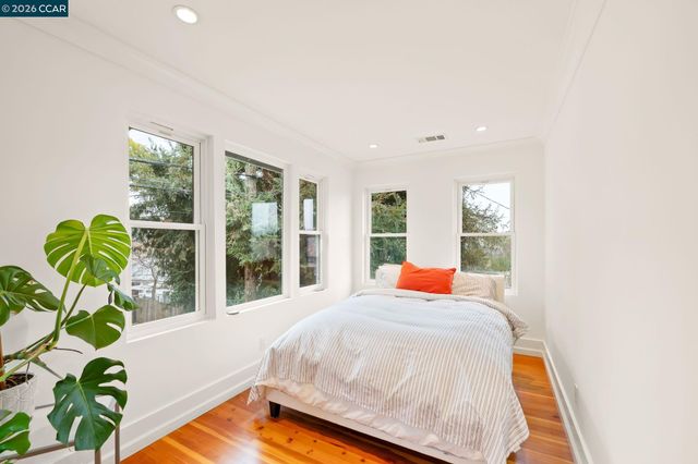 1333 Warren St, Martinez, CA 94553