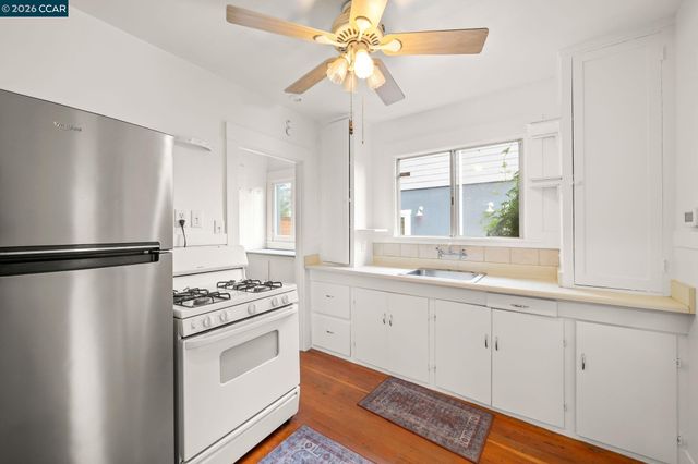 1333 Warren St, Martinez, CA 94553