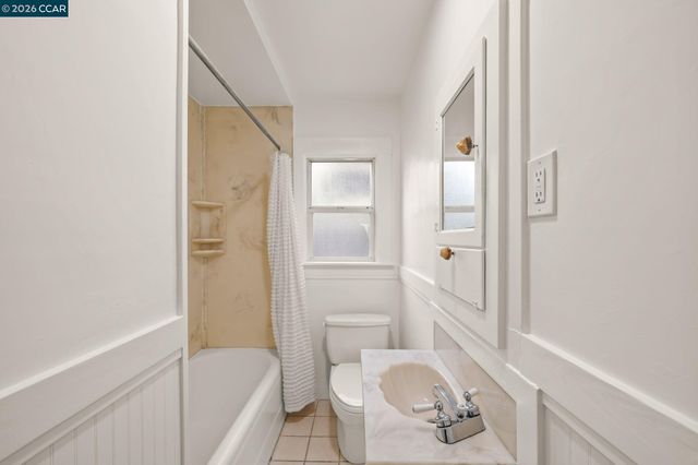 1333 Warren St, Martinez, CA 94553