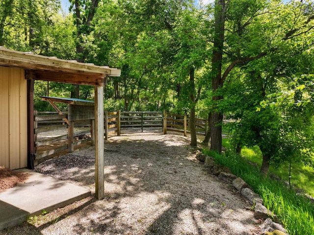 6460 Cooke Road, Mazomanie, WI 53560