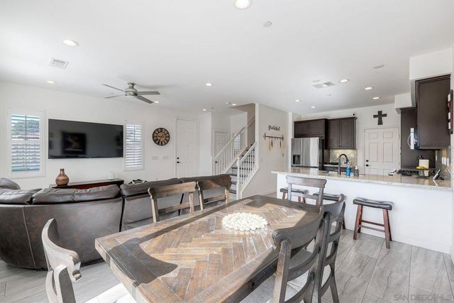 13210 N Peak Vista Dr, Lakeside, CA 92040