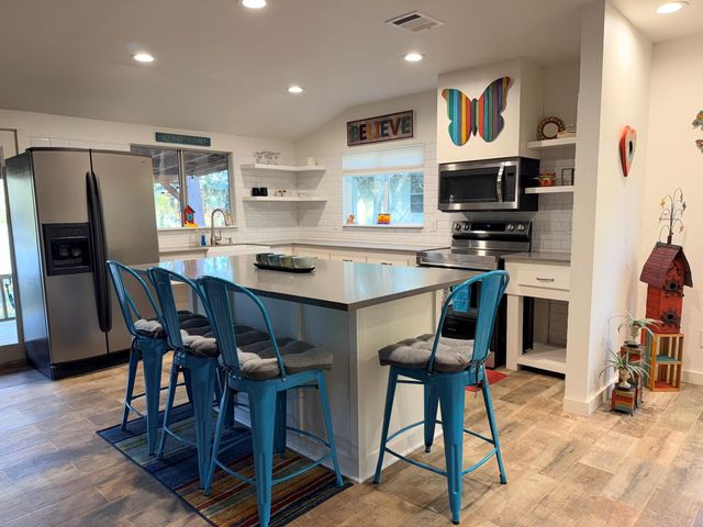 251 County Road, Goodrich, TX 77335