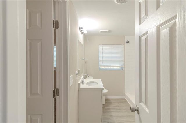 5845 Highway 92, Fairburn, GA 30213