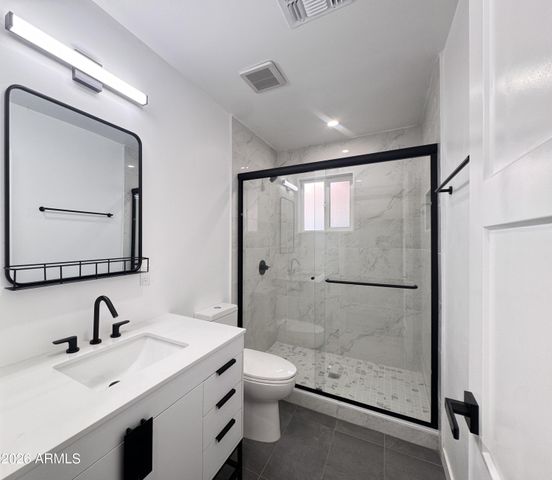 6407 E WILSHIRE Drive, Scottsdale, AZ 85257