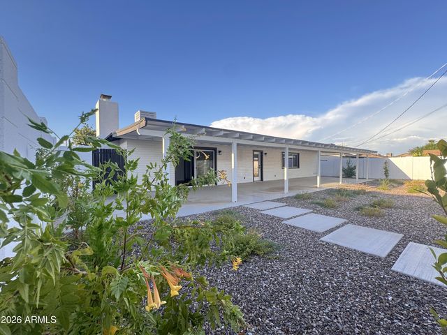 6407 E WILSHIRE Drive, Scottsdale, AZ 85257