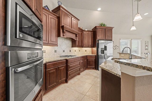 2230 Angel Trumpet Drive, Katy, TX 77494