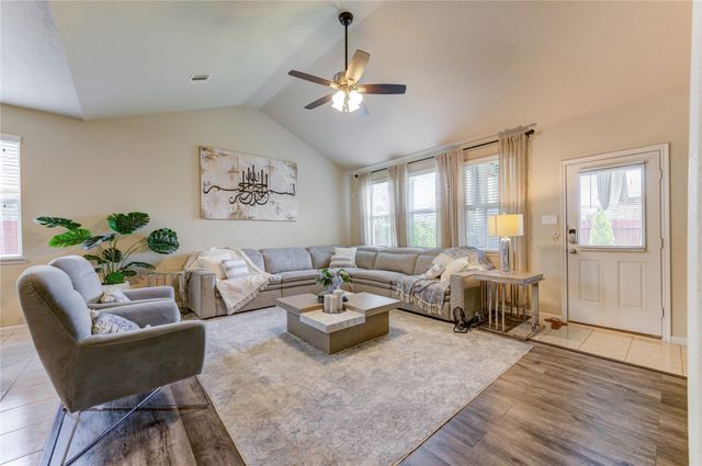 12514 Colony Hill Lane, Houston, TX 77014