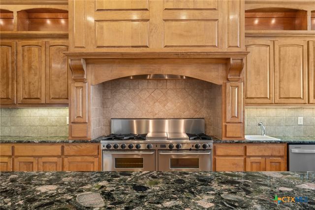 1069 Fawn River Drive, Spring Branch, TX 78070