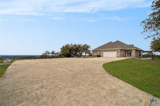 1069 Fawn River Drive, Spring Branch, TX 78070