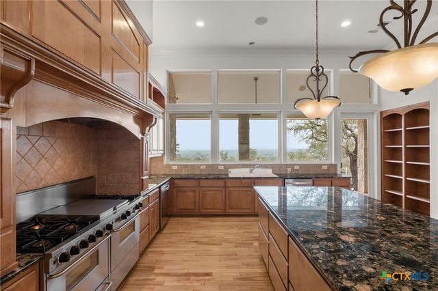 1069 Fawn River Drive, Spring Branch, TX 78070