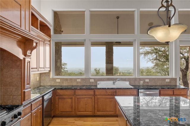 1069 Fawn River Drive, Spring Branch, TX 78070