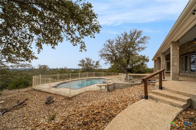 1069 Fawn River Drive, Spring Branch, TX 78070