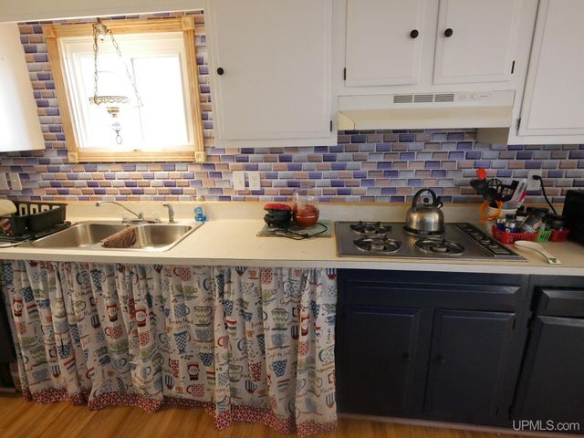 19990 Henry Street, Houghton, MI 49931