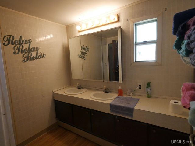 19990 Henry Street, Houghton, MI 49931