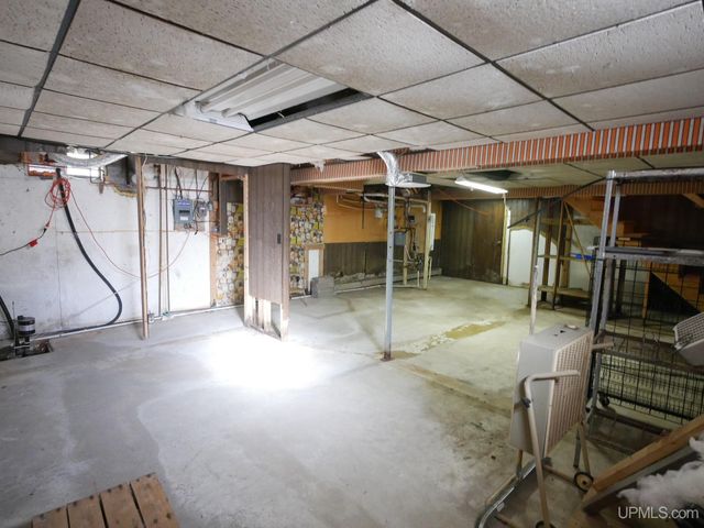 19990 Henry Street, Houghton, MI 49931