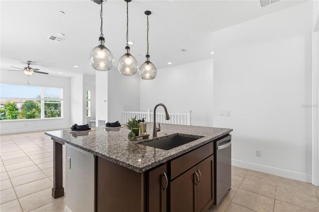 10096 SUNNIFA ALLEY, Orlando, FL 32832