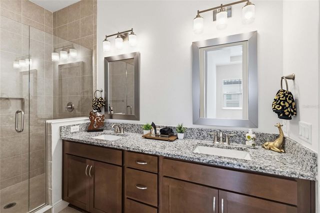 10096 SUNNIFA ALLEY, Orlando, FL 32832