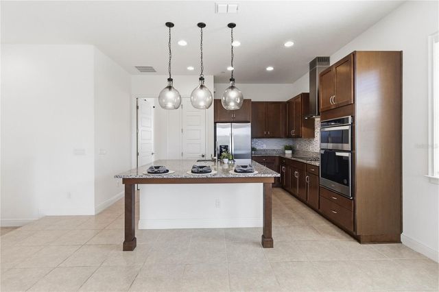 10096 SUNNIFA ALLEY, Orlando, FL 32832