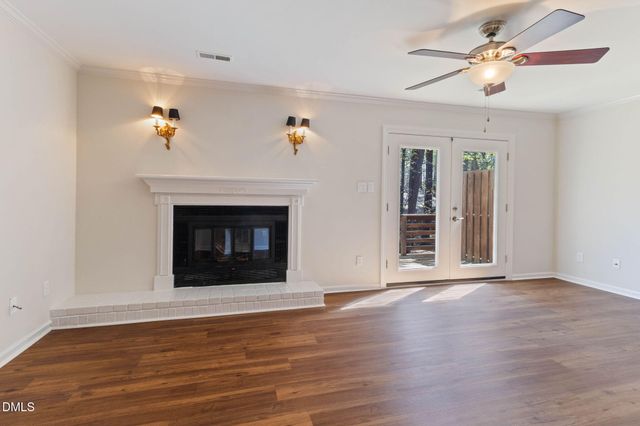 1524 Edgeside Court, Raleigh, NC 27609