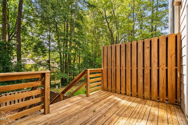 1524 Edgeside Court, Raleigh, NC 27609