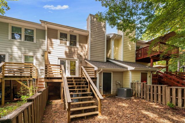 1524 Edgeside Court, Raleigh, NC 27609