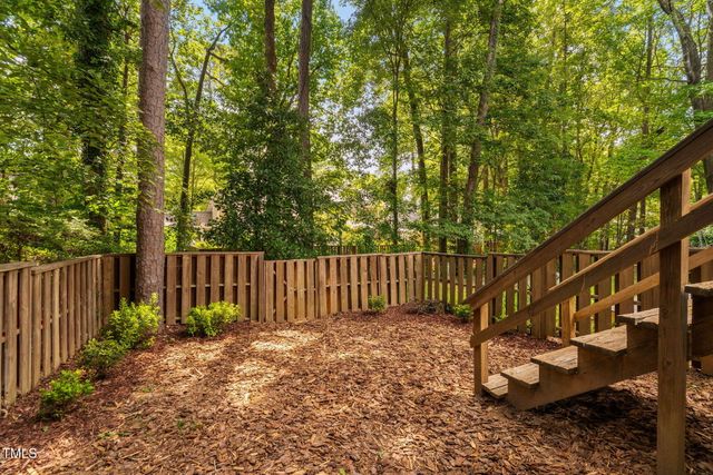 1524 Edgeside Court, Raleigh, NC 27609