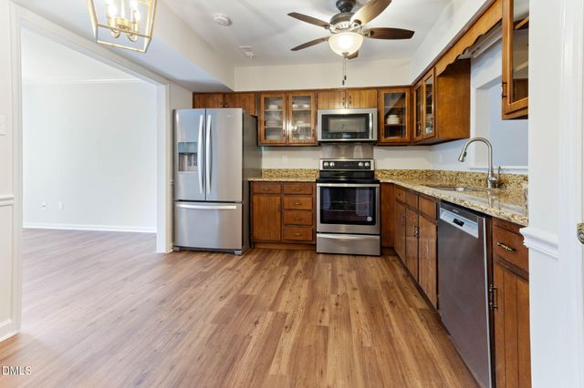 1524 Edgeside Court, Raleigh, NC 27609