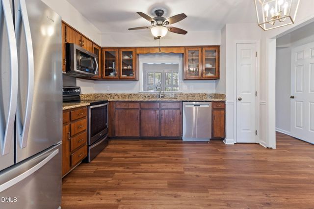 1524 Edgeside Court, Raleigh, NC 27609