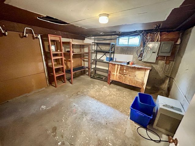 103 Eastwood Circuit, Boston, MA 02132