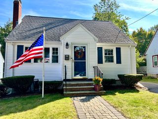 103 Eastwood Circuit, Boston, MA 02132