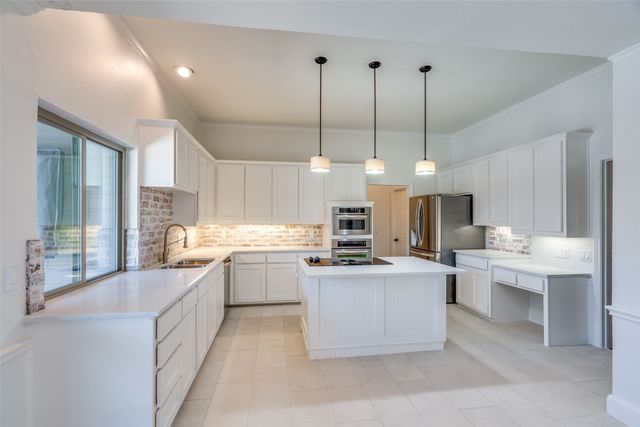 2100 Brugge Court, Plano, TX 75025