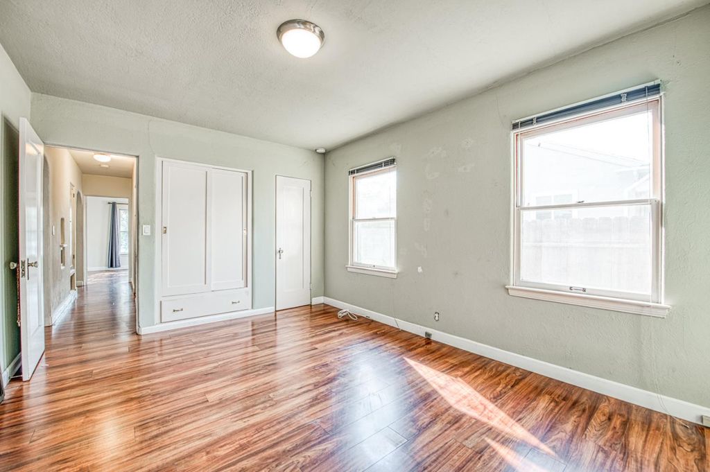 Image 17 of property listing at 145 E University Avenue, Fresno, CA 93704