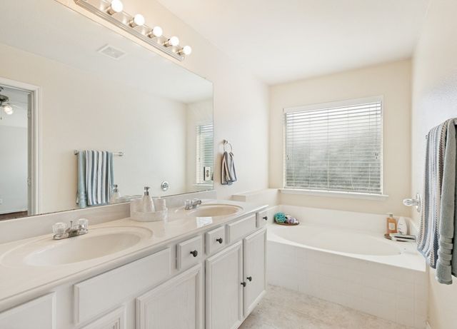 225 Charleston Drive, Anna, TX 75409