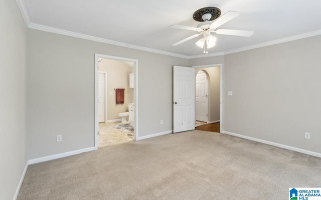610 CROSSCREEK COVE, Pelham, AL 35124