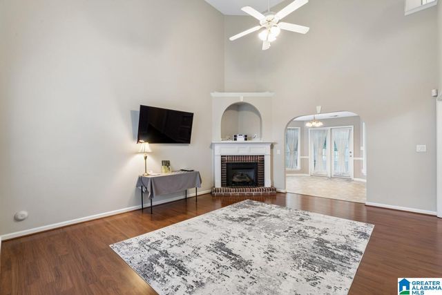 610 CROSSCREEK COVE, Pelham, AL 35124