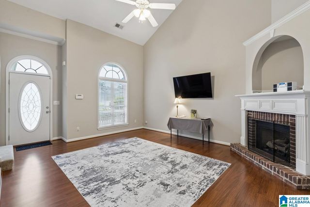610 CROSSCREEK COVE, Pelham, AL 35124