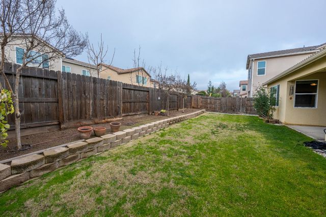 3537 Lincoln Avenue, Clovis, CA 93619