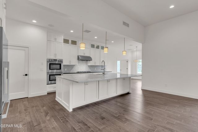 3912 LAS VEGAS Drive, El Paso, TX 79902